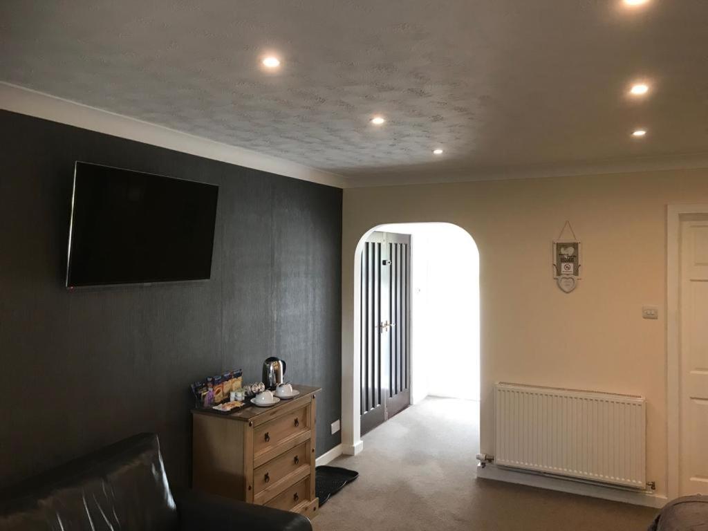 Tom Beag - Ben Nevis View Rooms Fort William Exterior foto